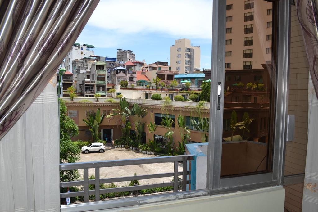 Hai Trang Hotel Ha Long Bilik gambar